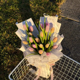 TULIPS EN MASSE
