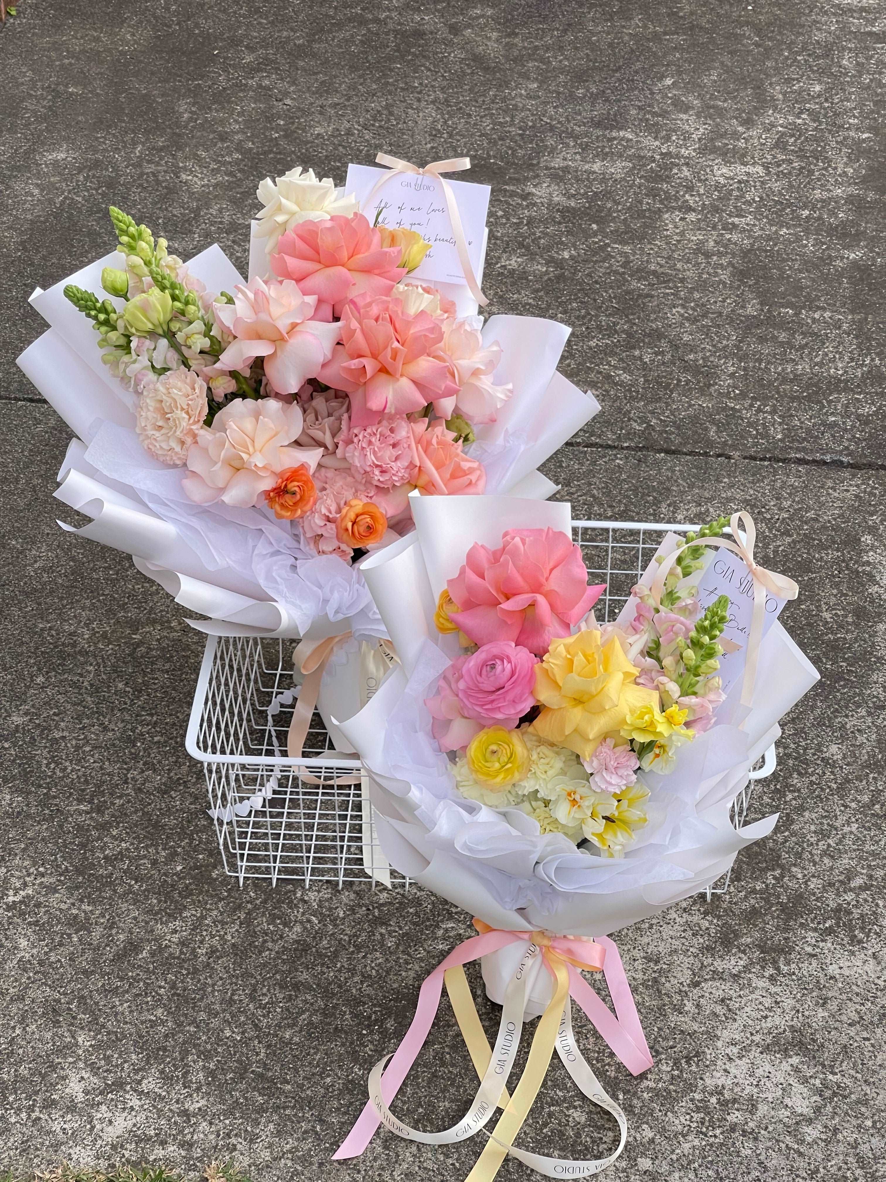 DAILY BLOOMS - GIA STUDIO