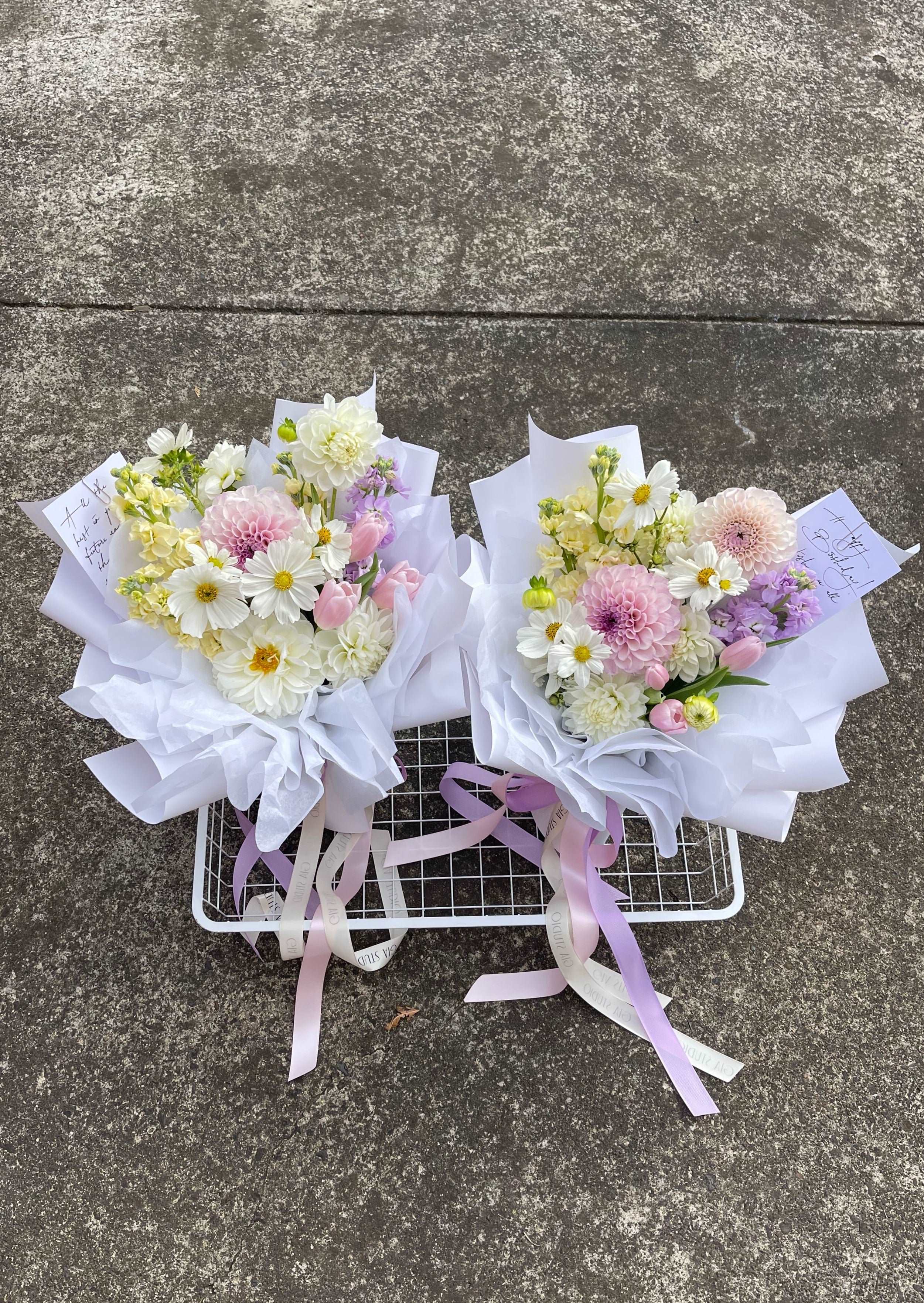 DAILY BLOOMS - GIA STUDIO