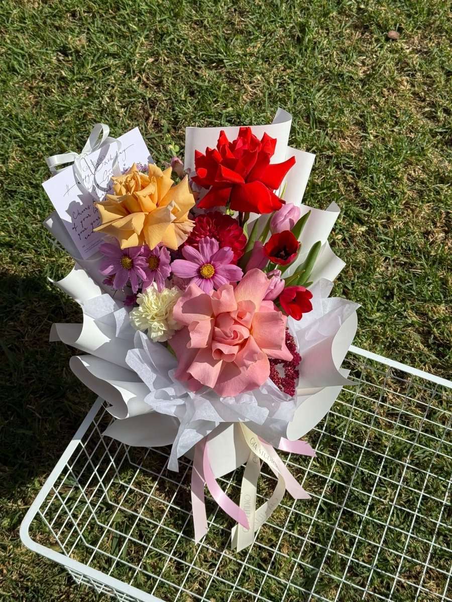 DAILY BLOOMS - GIA STUDIO