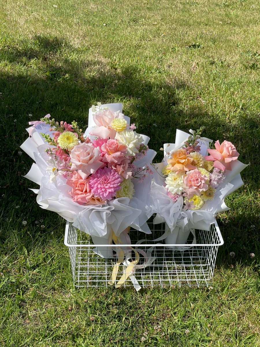 DAILY BLOOMS - GIA STUDIO