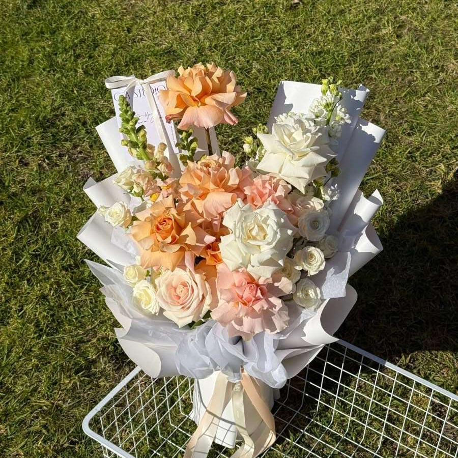 PEACHES + CREAM - GIA STUDIO