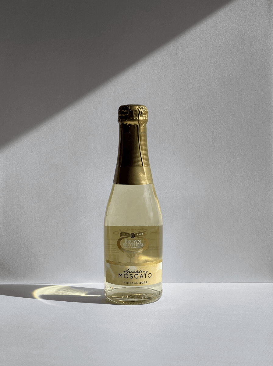 SPARKLING, MOSCATO - GIA STUDIO